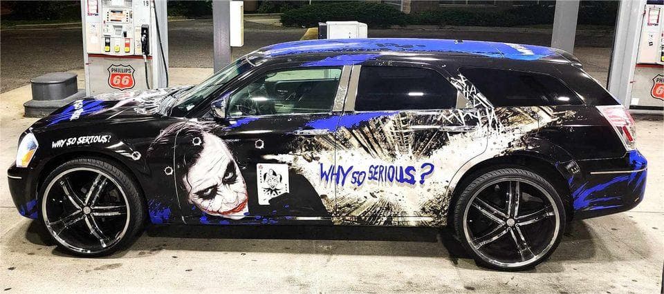Was kostet es ein Auto zu folieren – Anime-Style im Vergleich