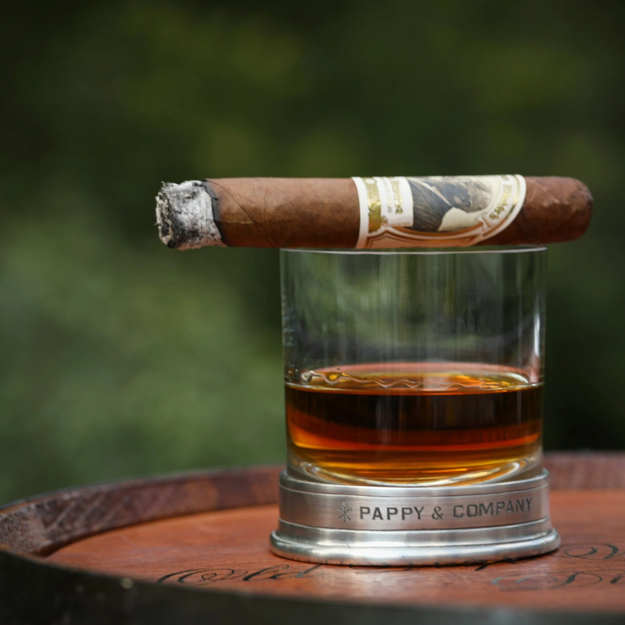 C-Cigars: Ihr Online-Shop für exklusive Zigarrenmarken
