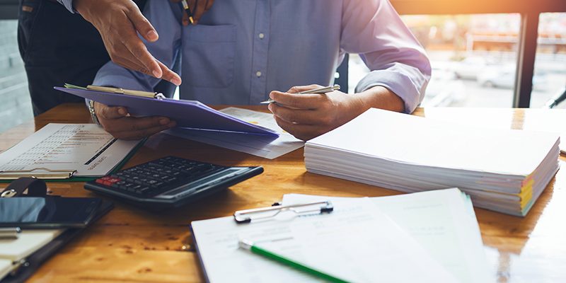 Wie Inkasso in Stuttgart Unternehmen bei verspäteten Zahlungen unterstützt